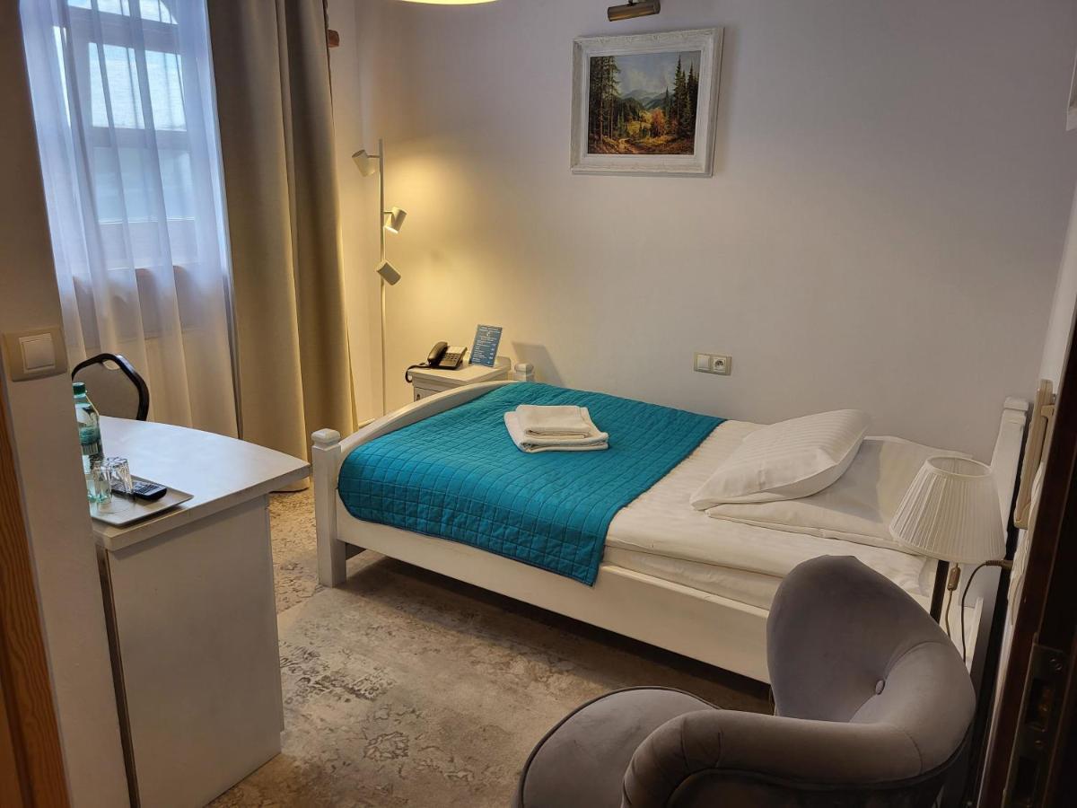 Hotel Staropolska Tomaszów Lubelski Kültér fotó