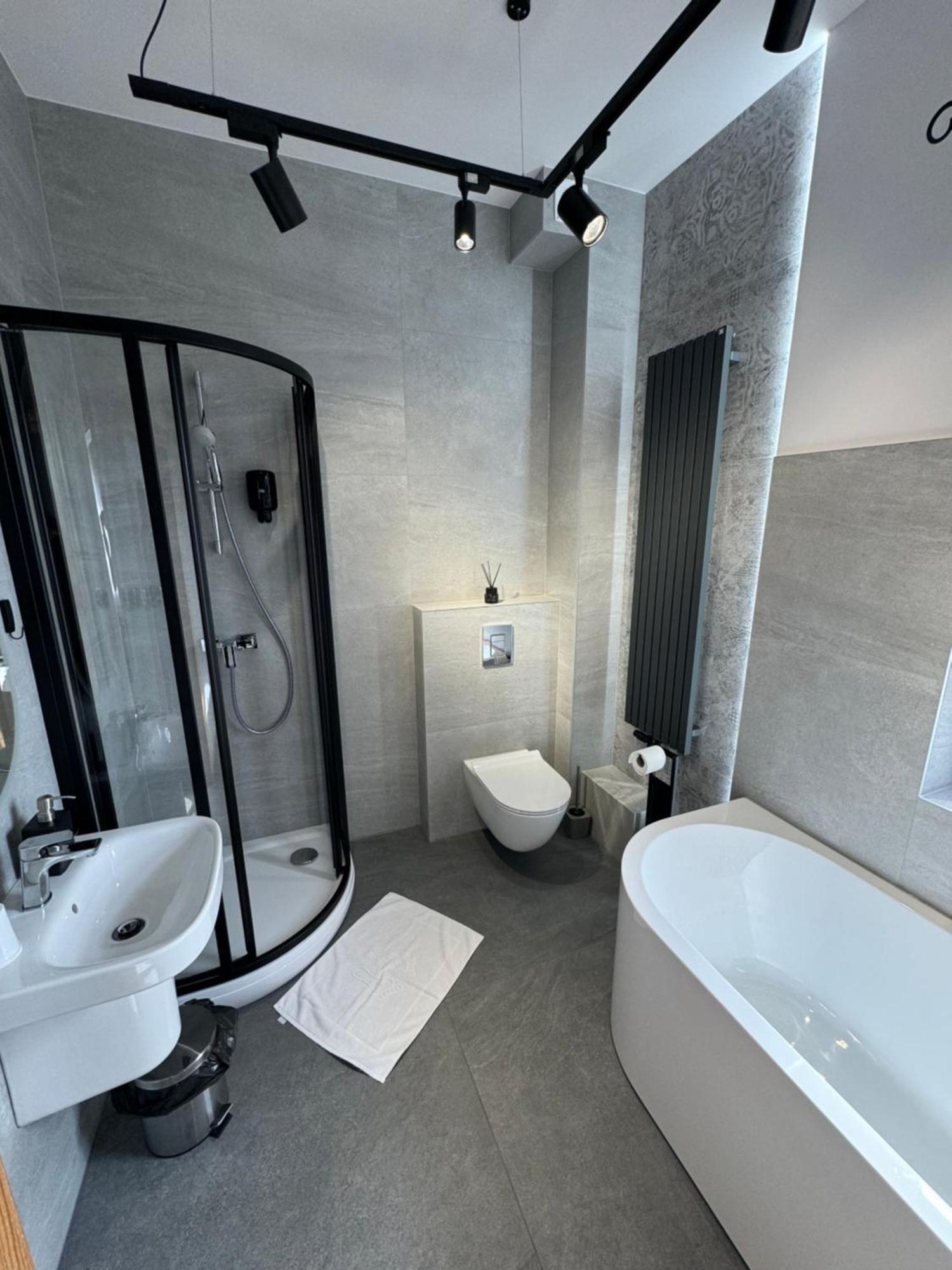 Hotel Staropolska Tomaszów Lubelski Kültér fotó