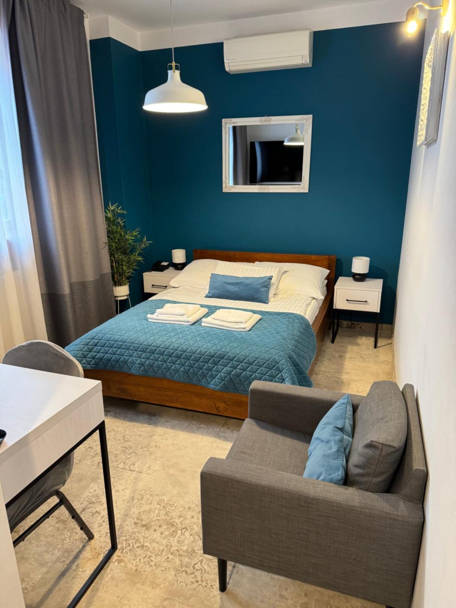 Hotel Staropolska Tomaszów Lubelski Kültér fotó
